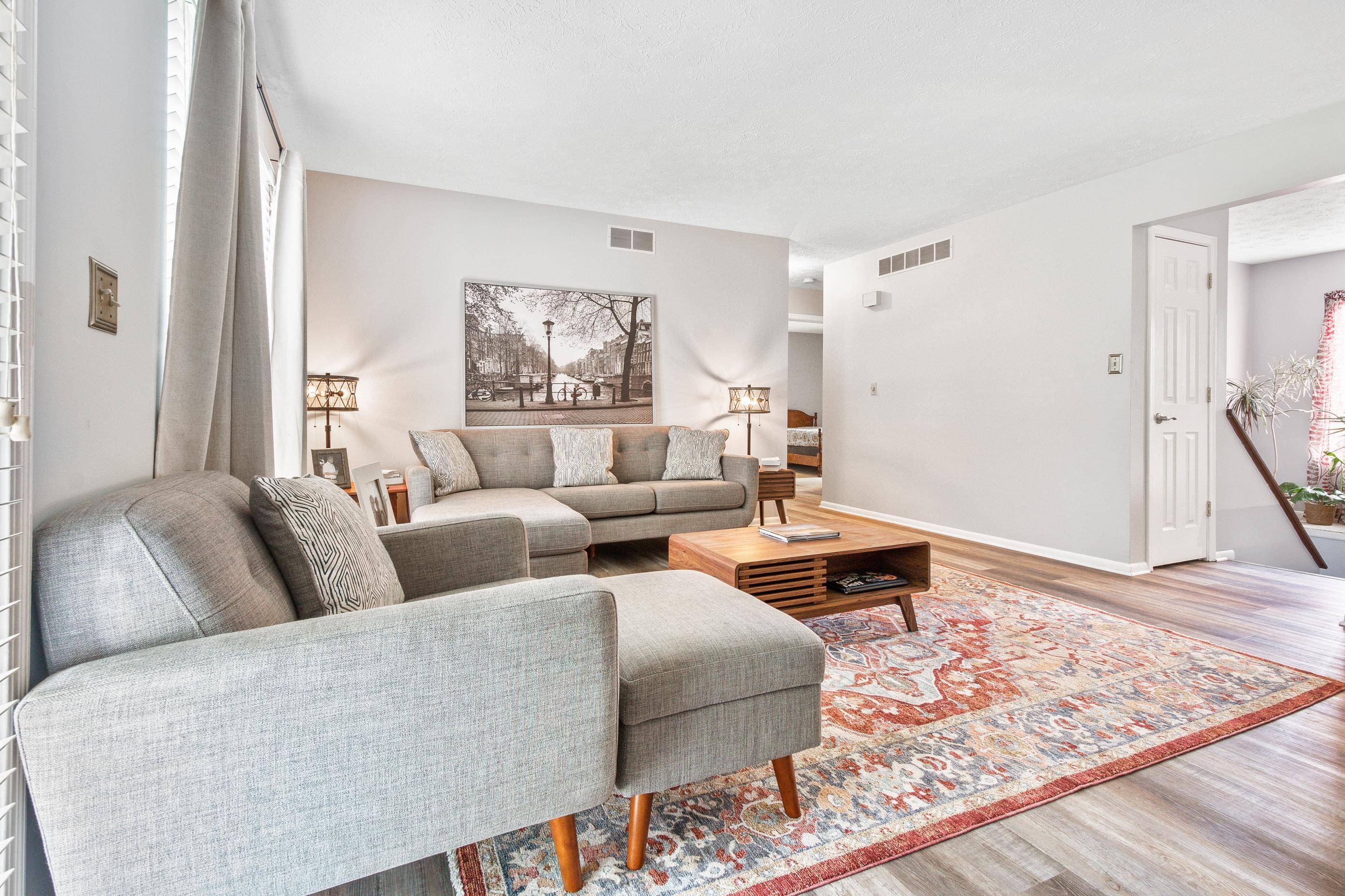Florence, KY 41042,6220 Apple Valley