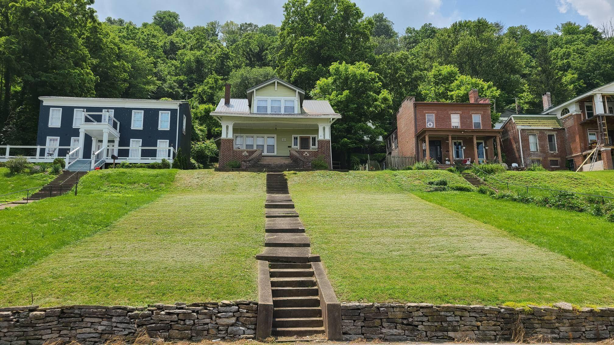 Maysville, KY 41056,464 W Second Street