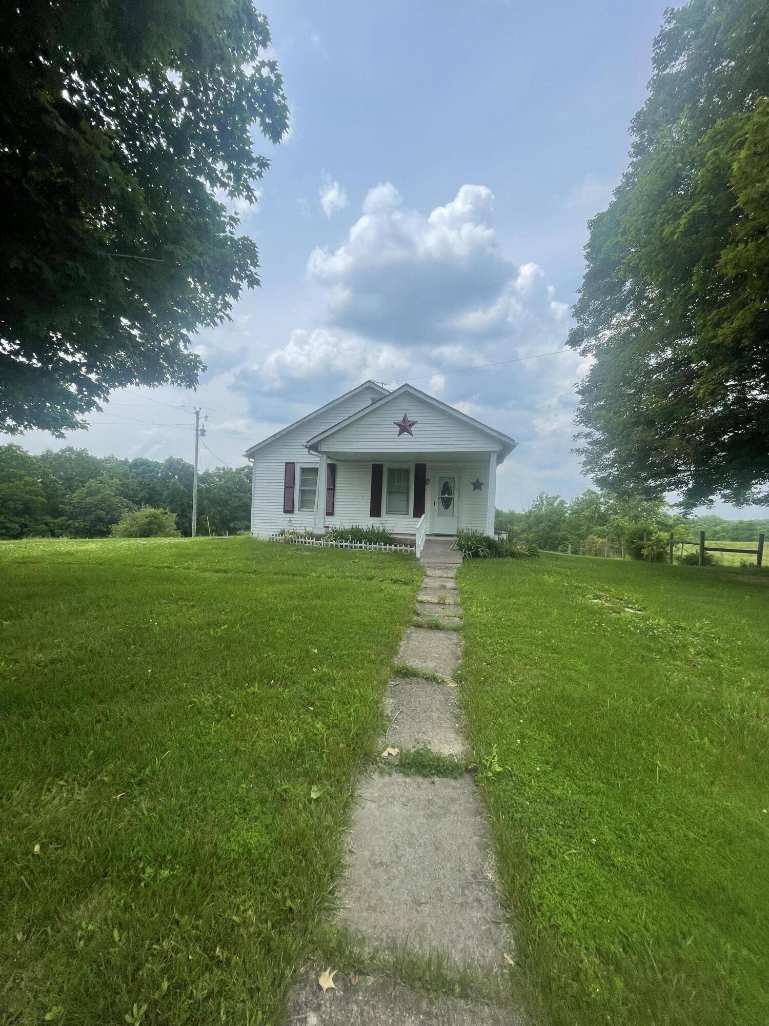 Glencoe, KY 41046,795 KY Hwy 16