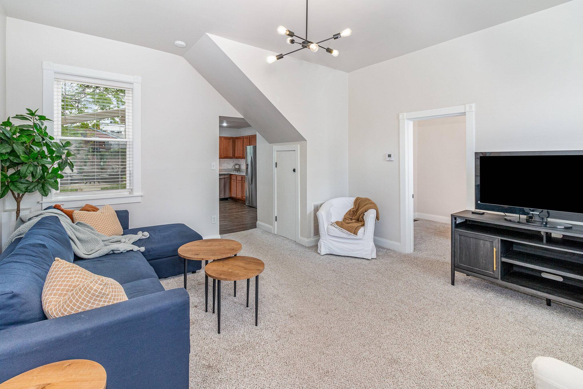 Newport, KY 41071,810 Saratoga Street
