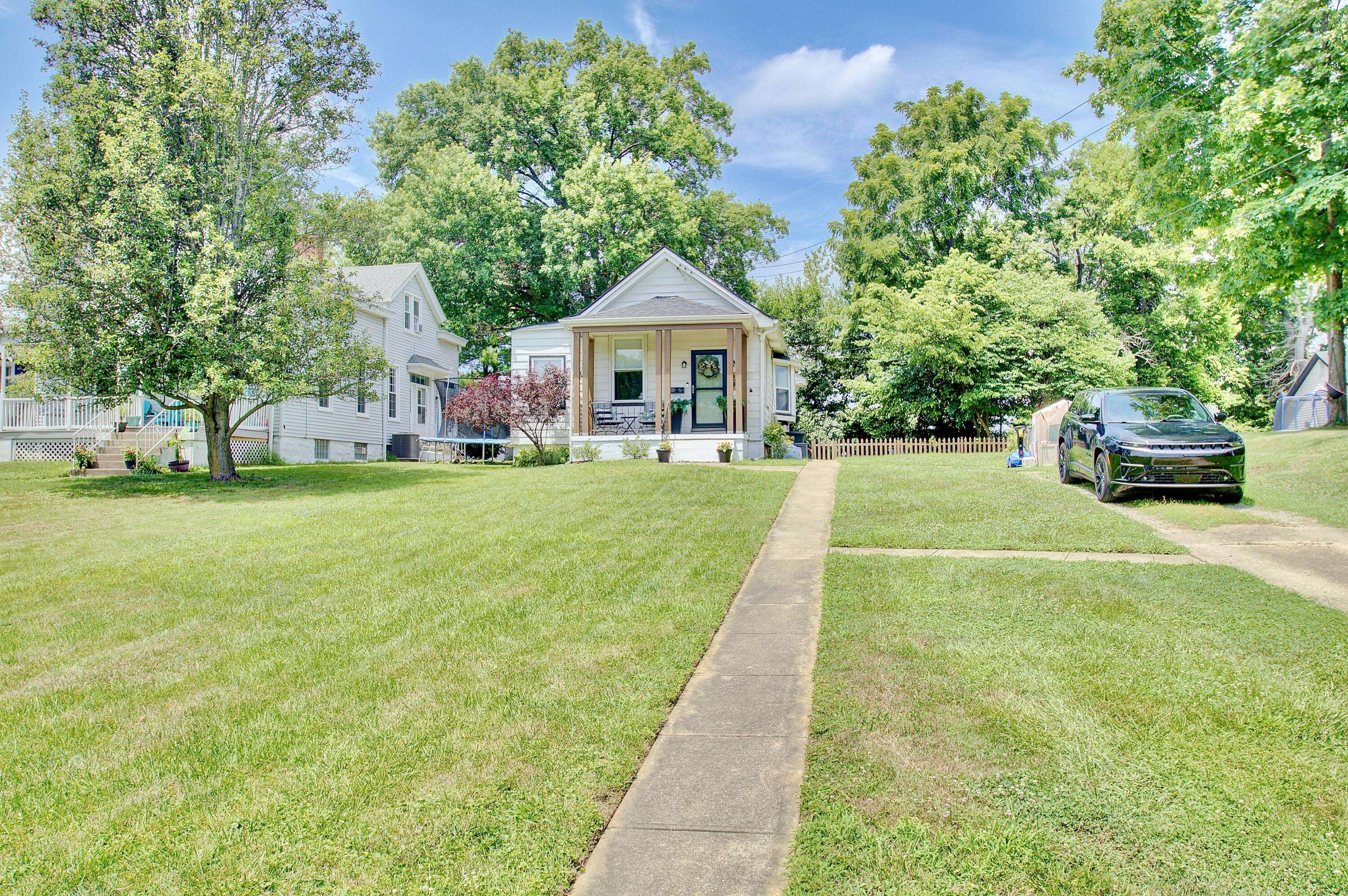 Fort Thomas, KY 41075,29 Crowell Avenue