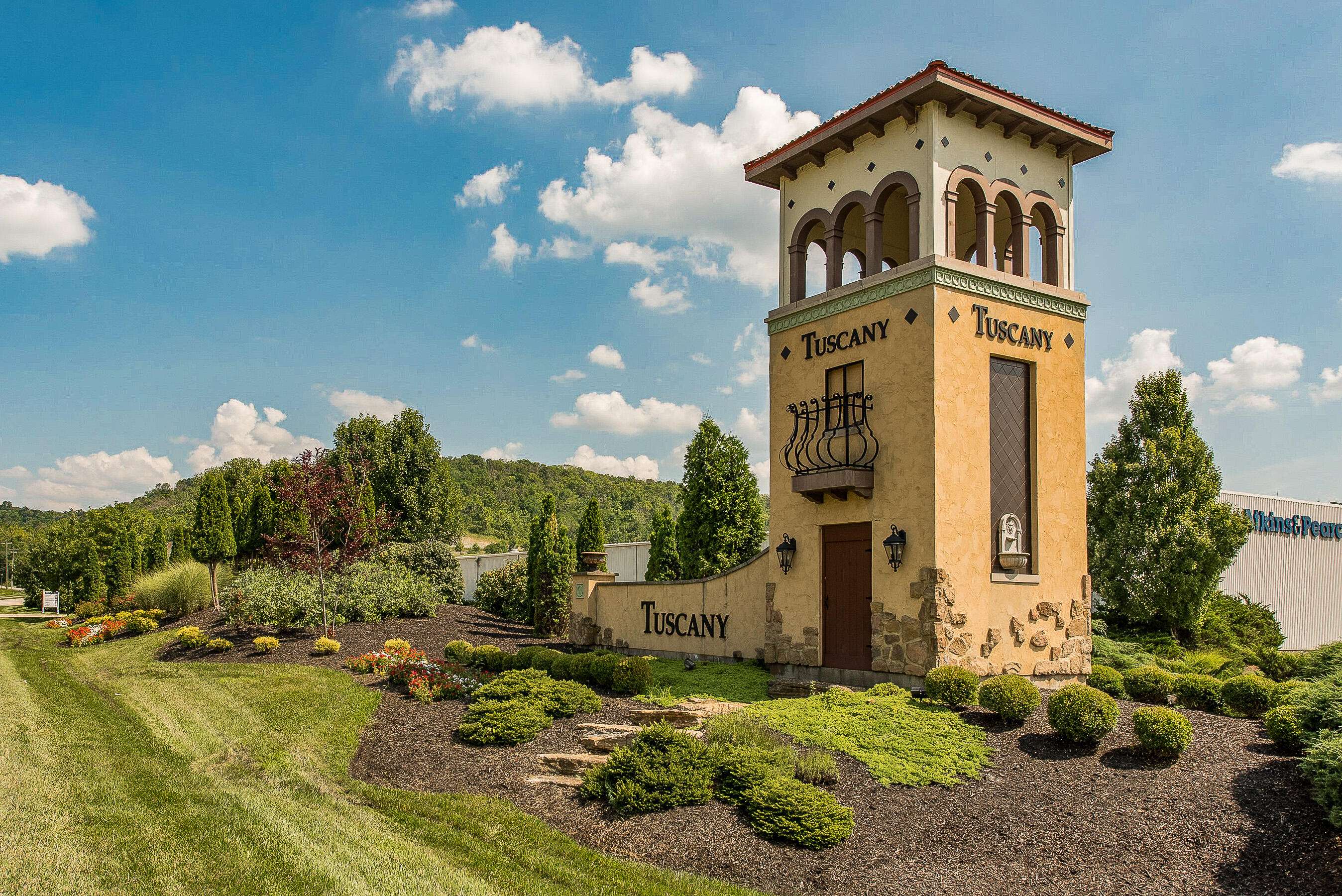 Taylor Mill, KY 41015,2465 Cetona Way #408-300