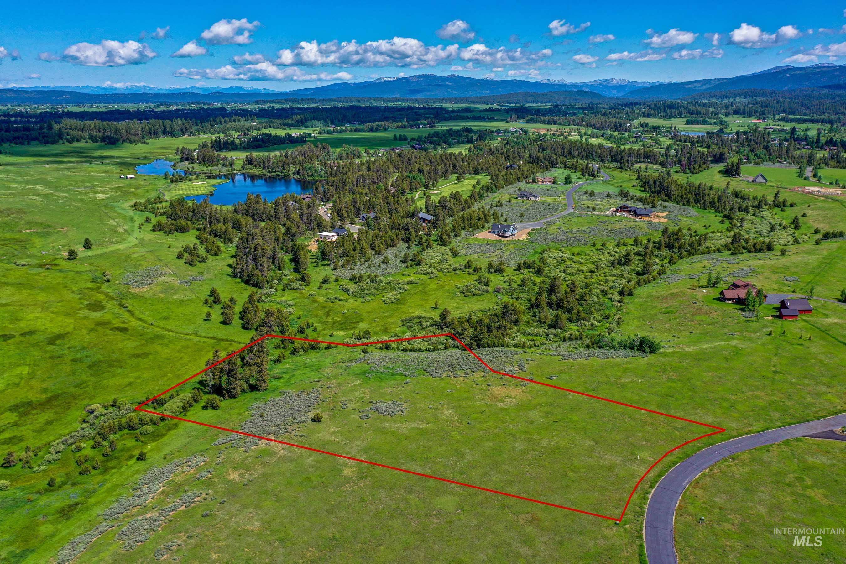 Mccall, ID 83638,13745 Grouse Knoll Place