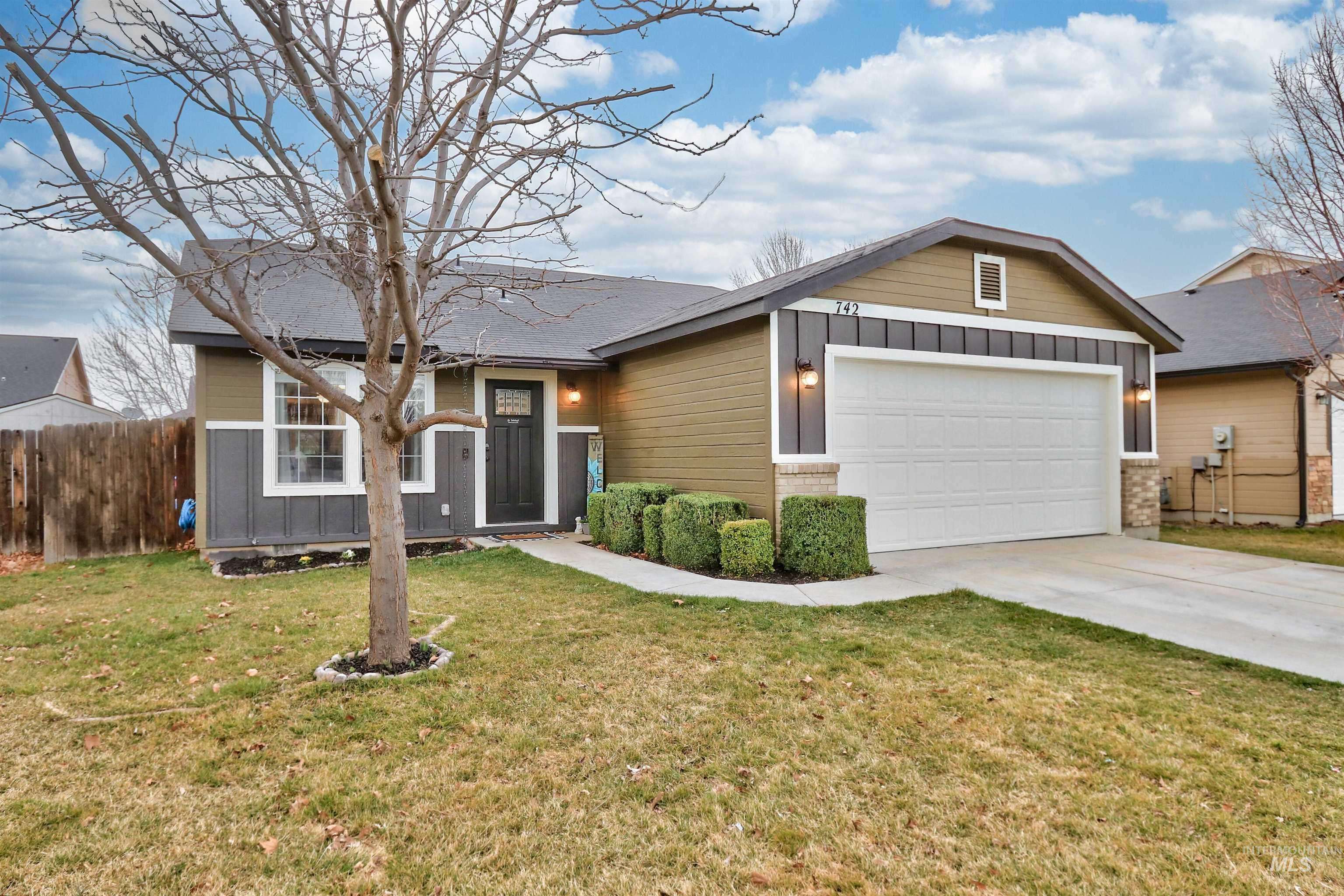 Meridian, ID 83646,742 W Archerfield Ct.