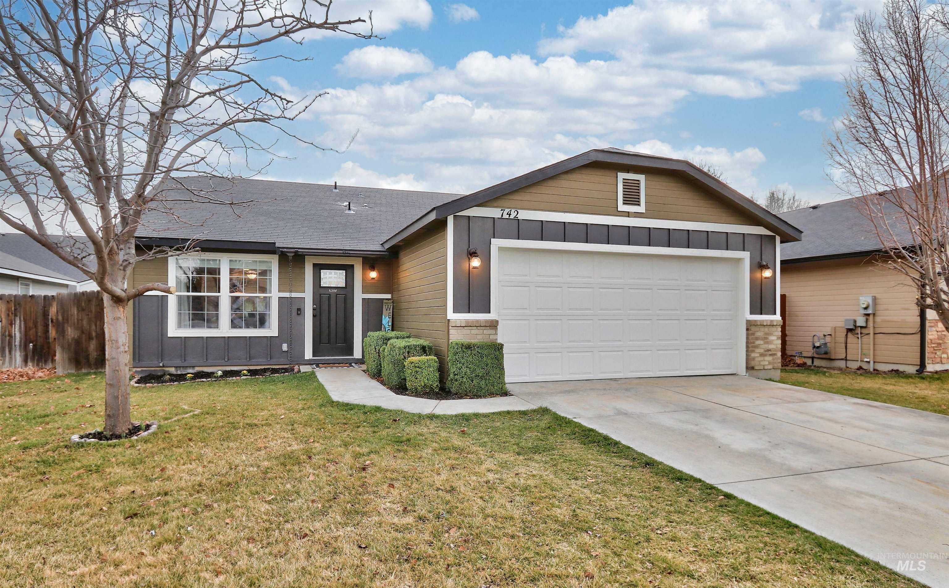 Meridian, ID 83646,742 W Archerfield Ct.