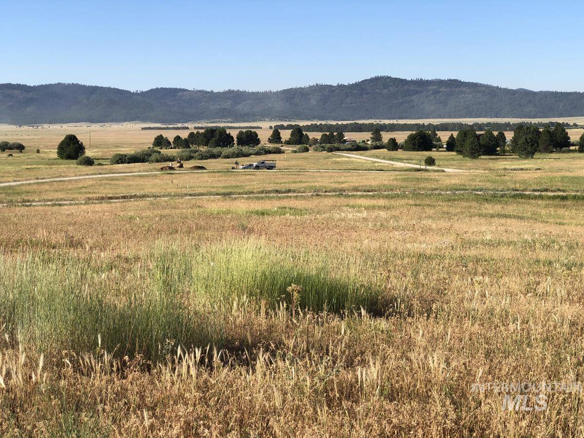 Cascade, ID 83611,Lot 8 Smith Road