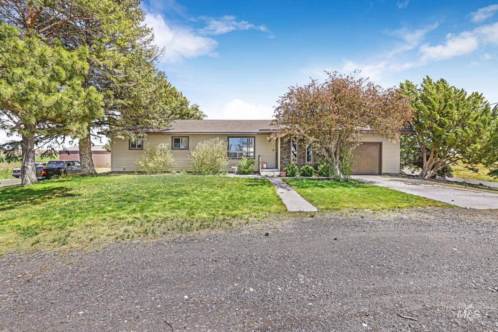 Bliss, ID 83314,1668 Clover Creek Rd