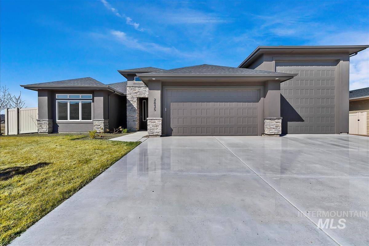 Meridian, ID 83642,952 W Smokey Lake Court