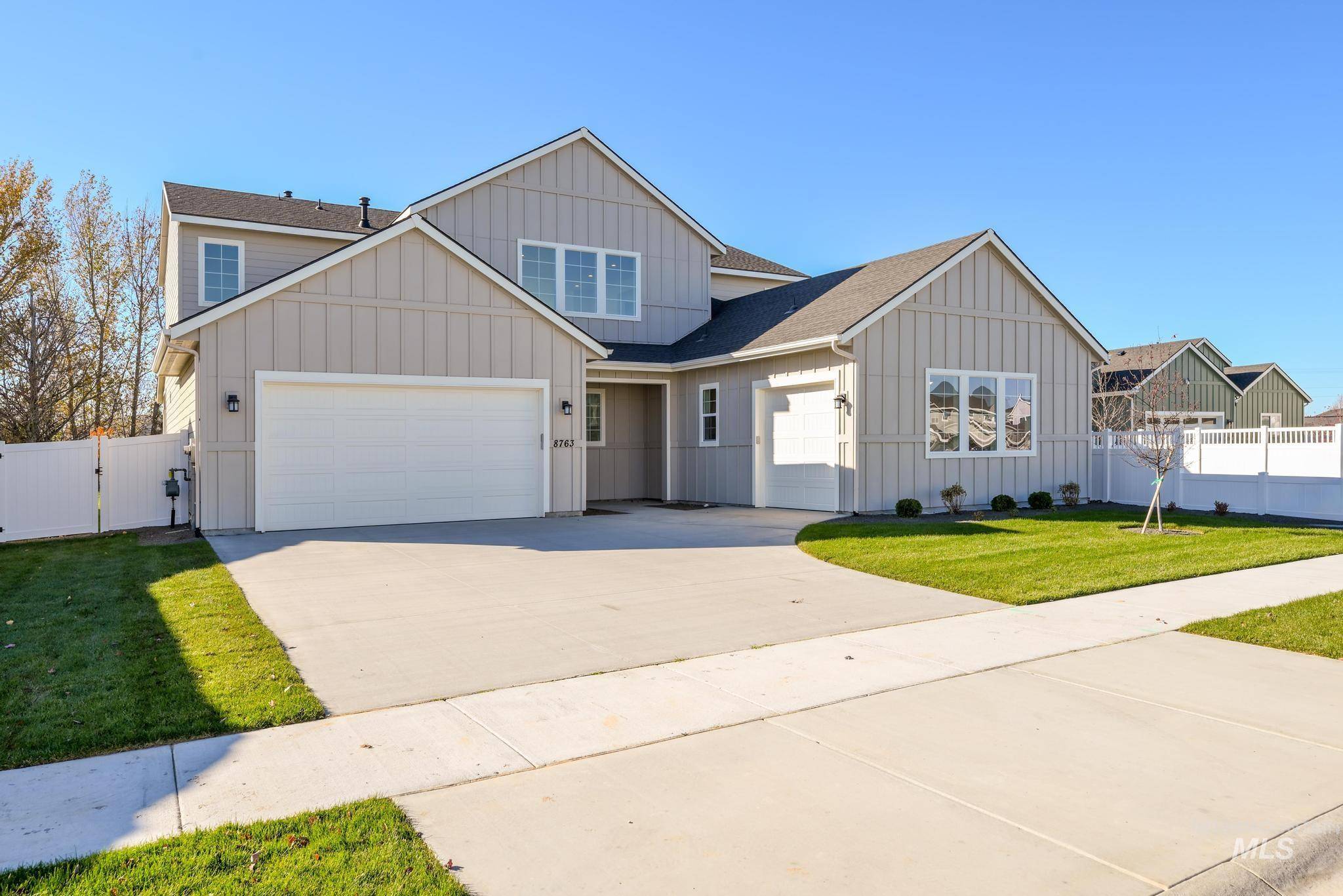 Meridian, ID 83634,8763 S Waterclover Way