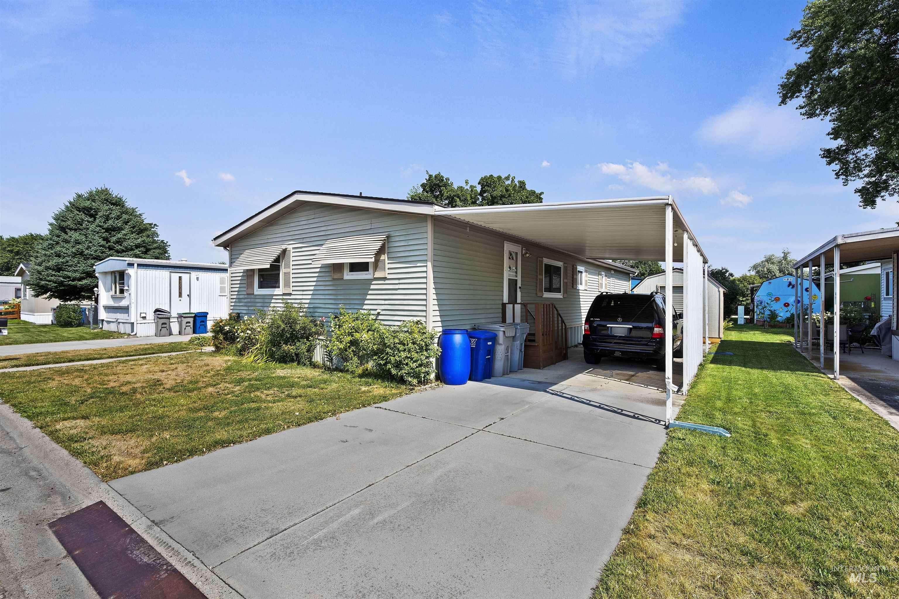 Boise, ID 83714,6972 Royal Glen Lane