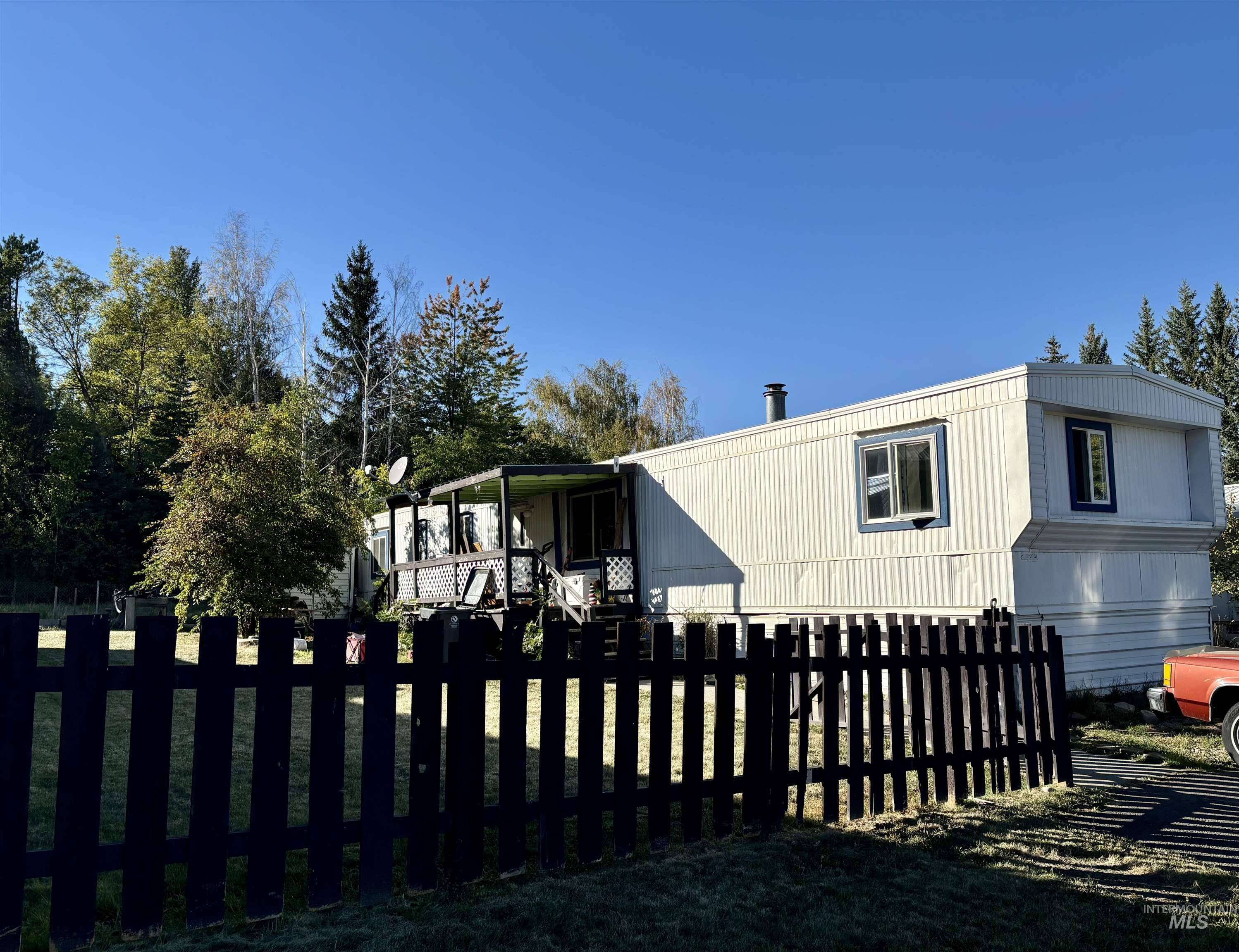 Moscow, ID 83843,411 N Almon