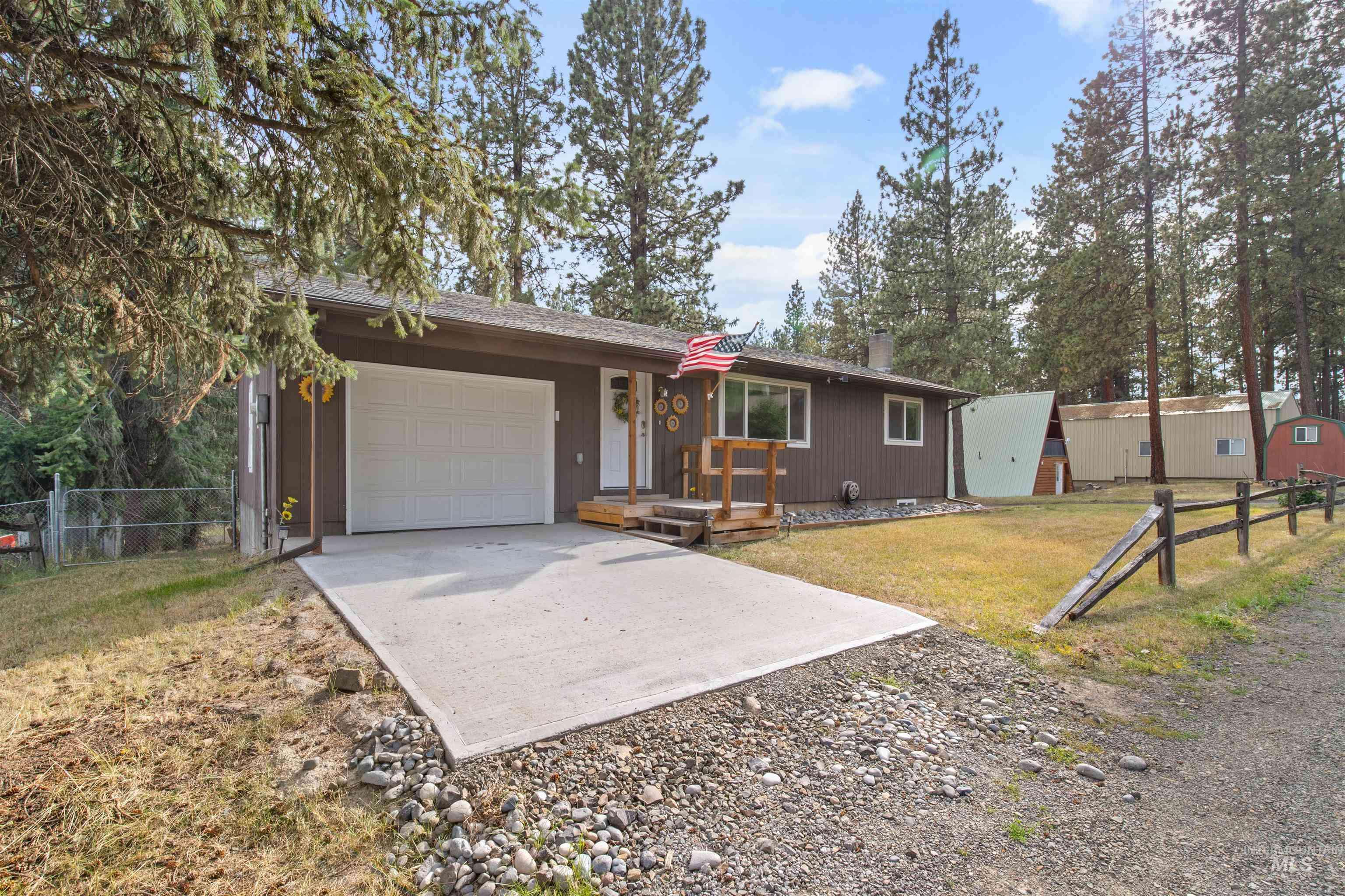 Winchester, ID 83555,719 Camas Dr