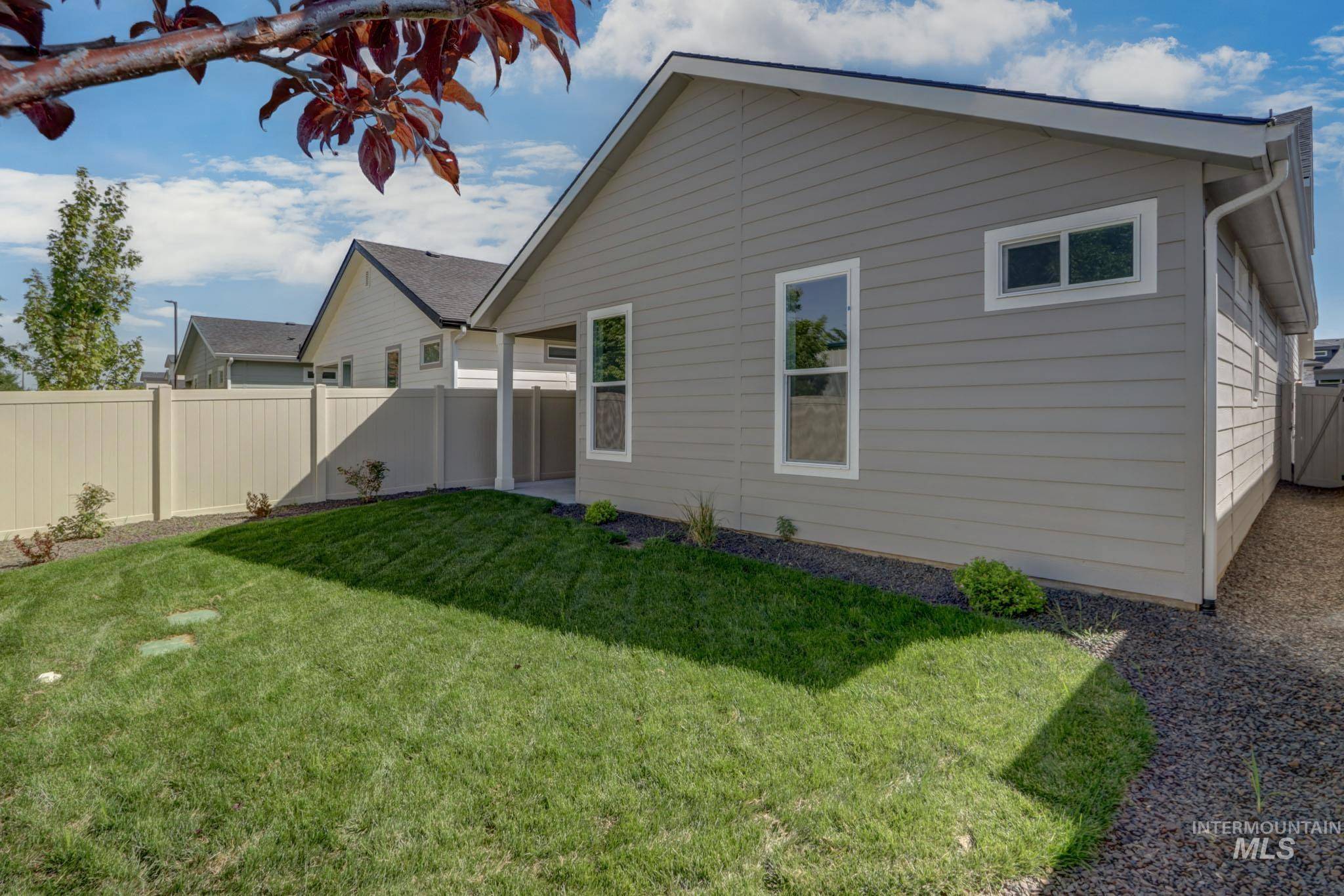 Meridian, ID 83642,1209 N Meadowglen Ave