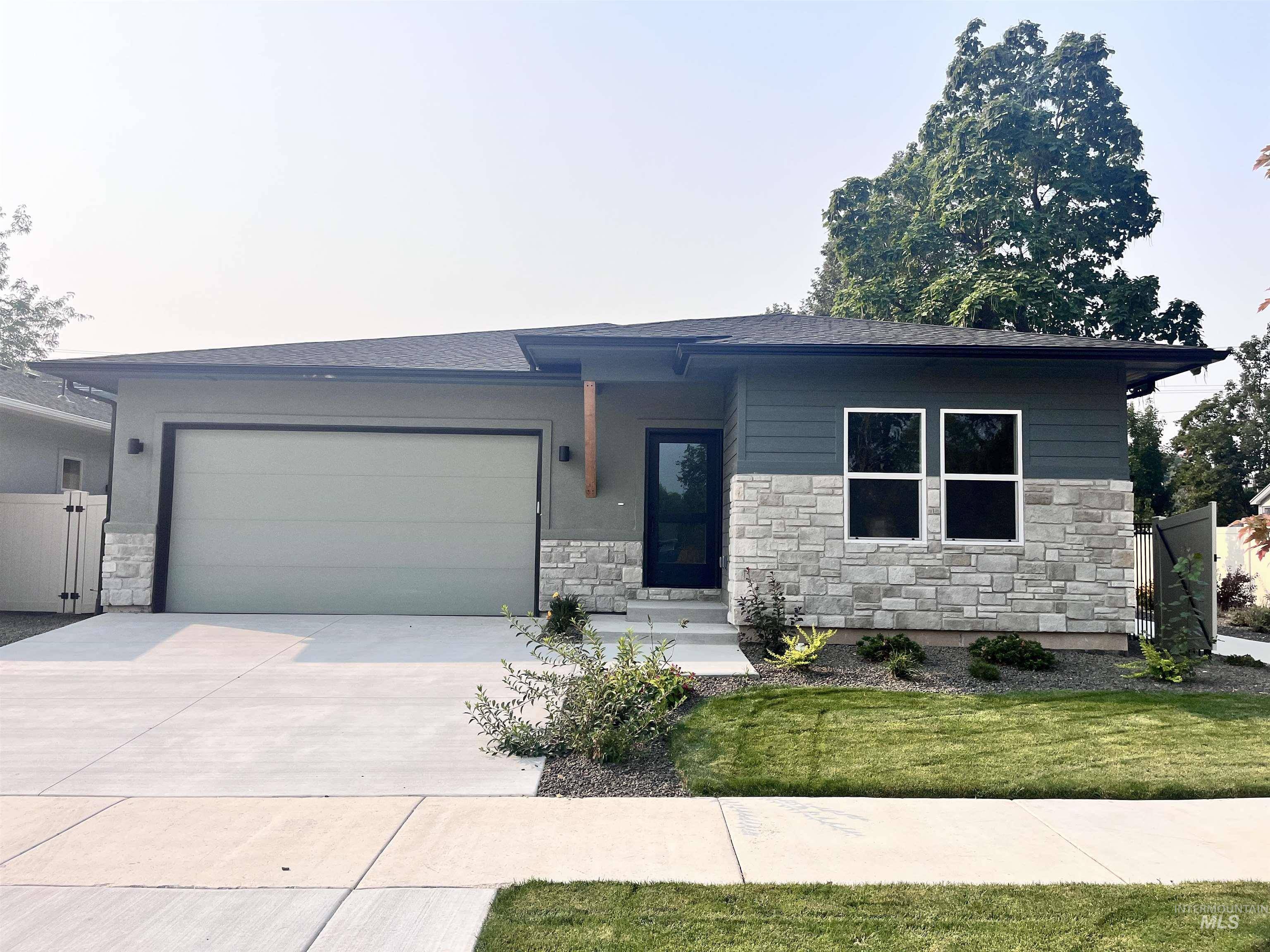 Meridian, ID 83642,1705 E Grayson Street