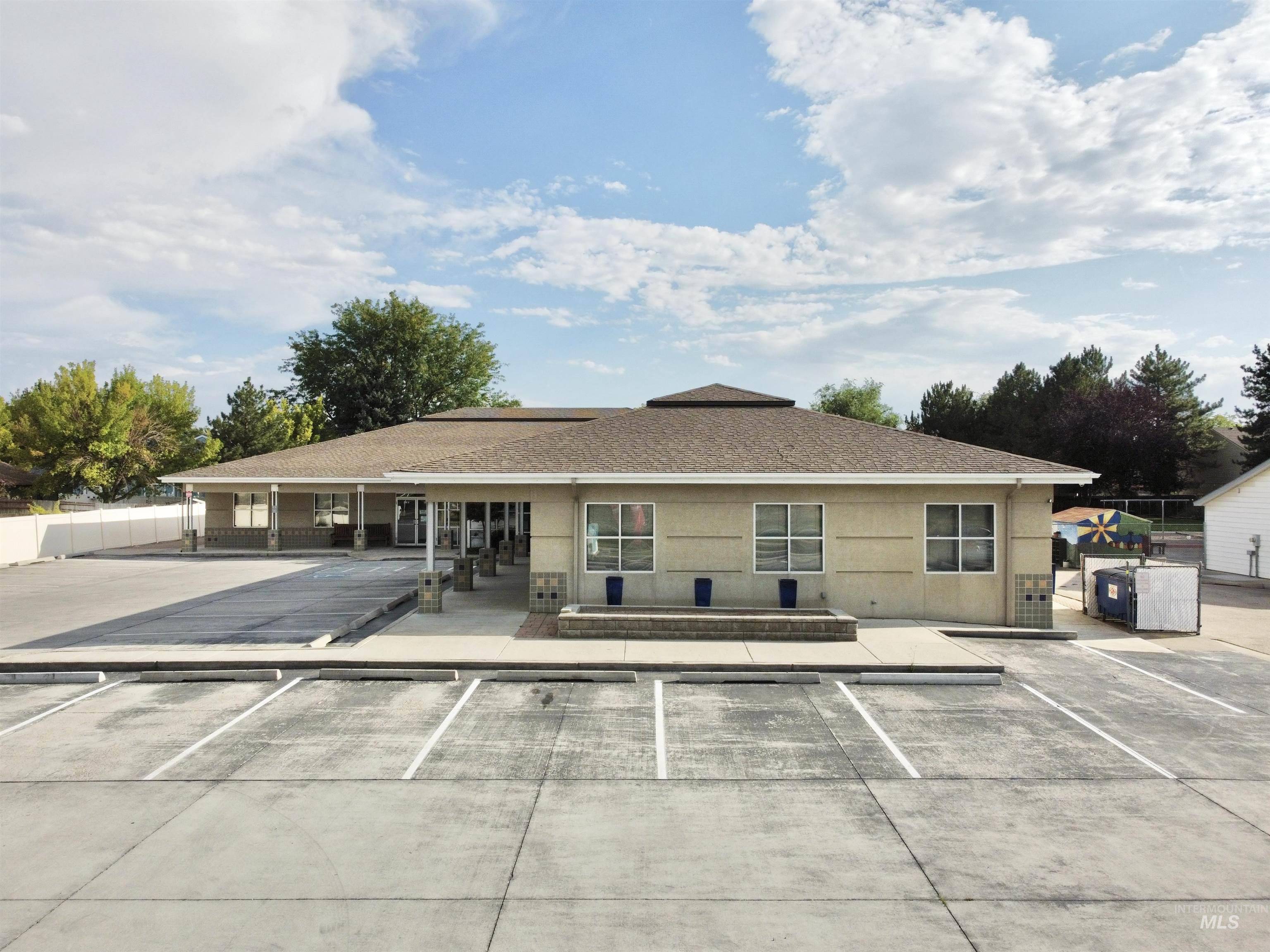 Twin Falls, ID 83301,260 Falls Ave