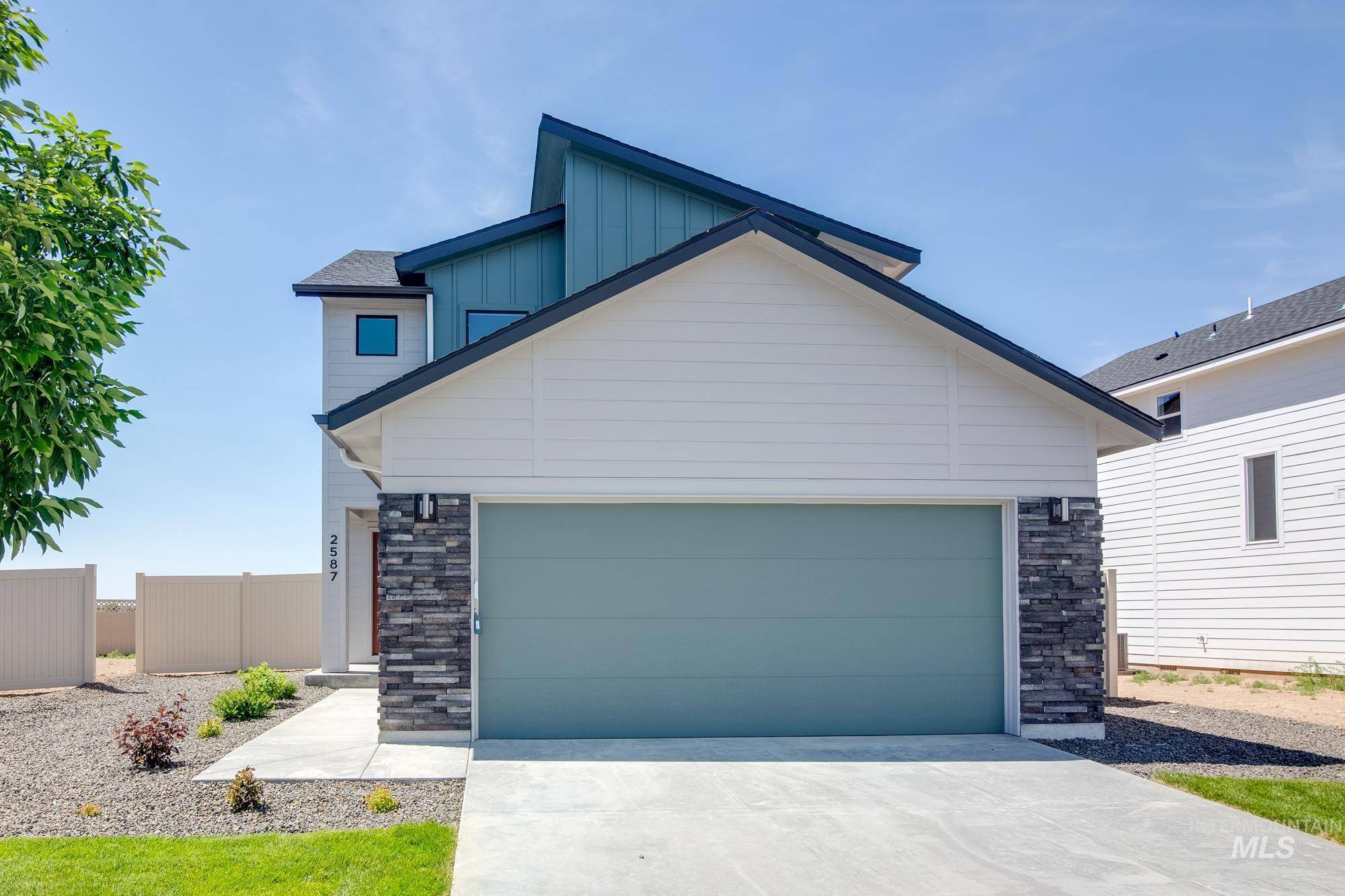 Meridian, ID 83642,1364 W Malad River St