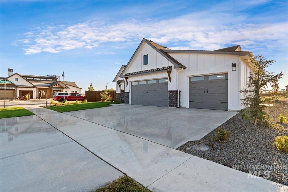 Meridian, ID 83646,6872 N Valley Breeze Avenue