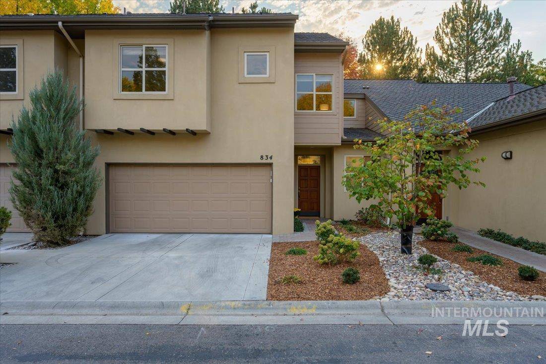 Boise, ID 83706,834 E Riverpark Lane