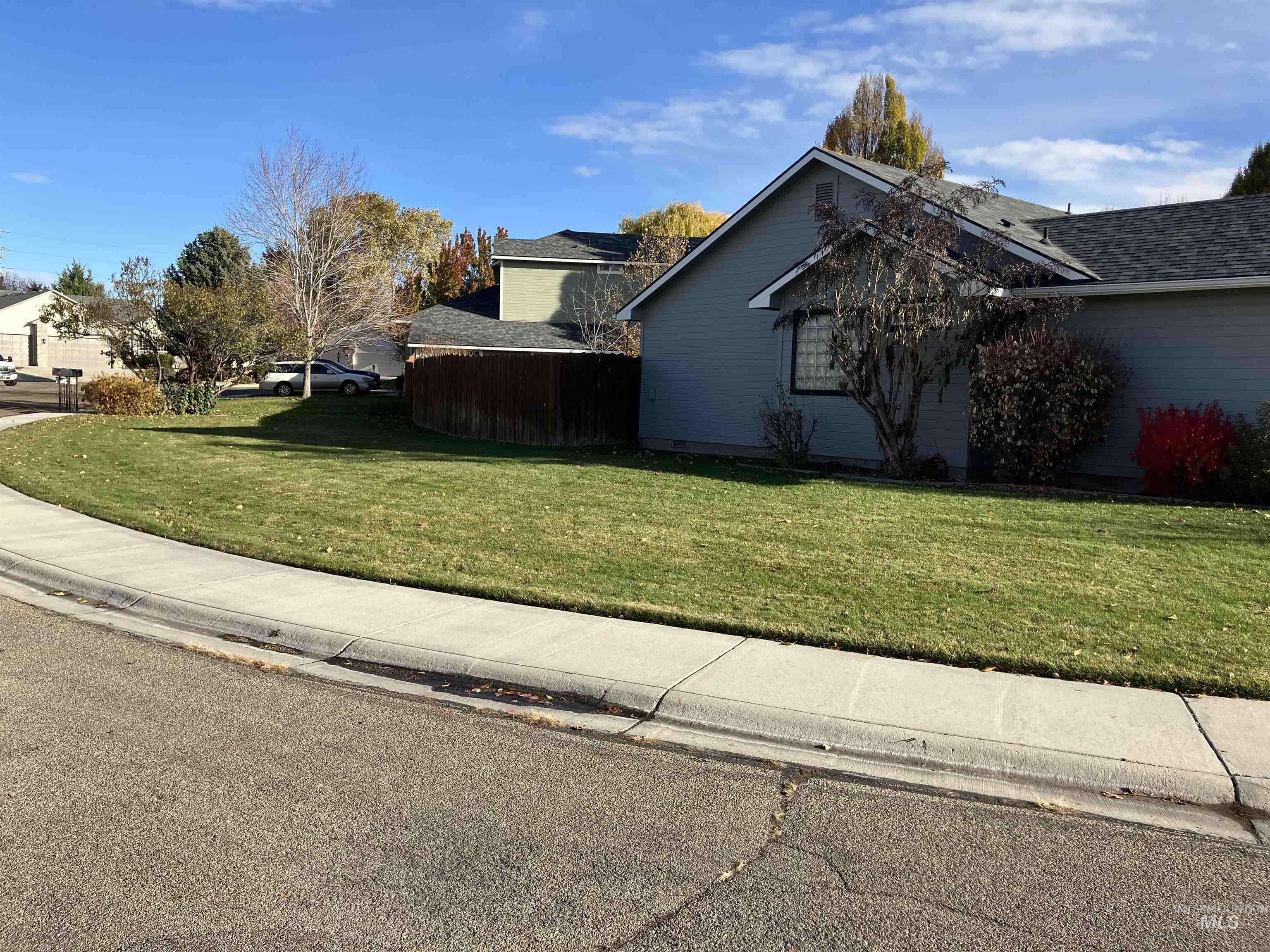 Nampa, ID 83686,320 Creekside Pl