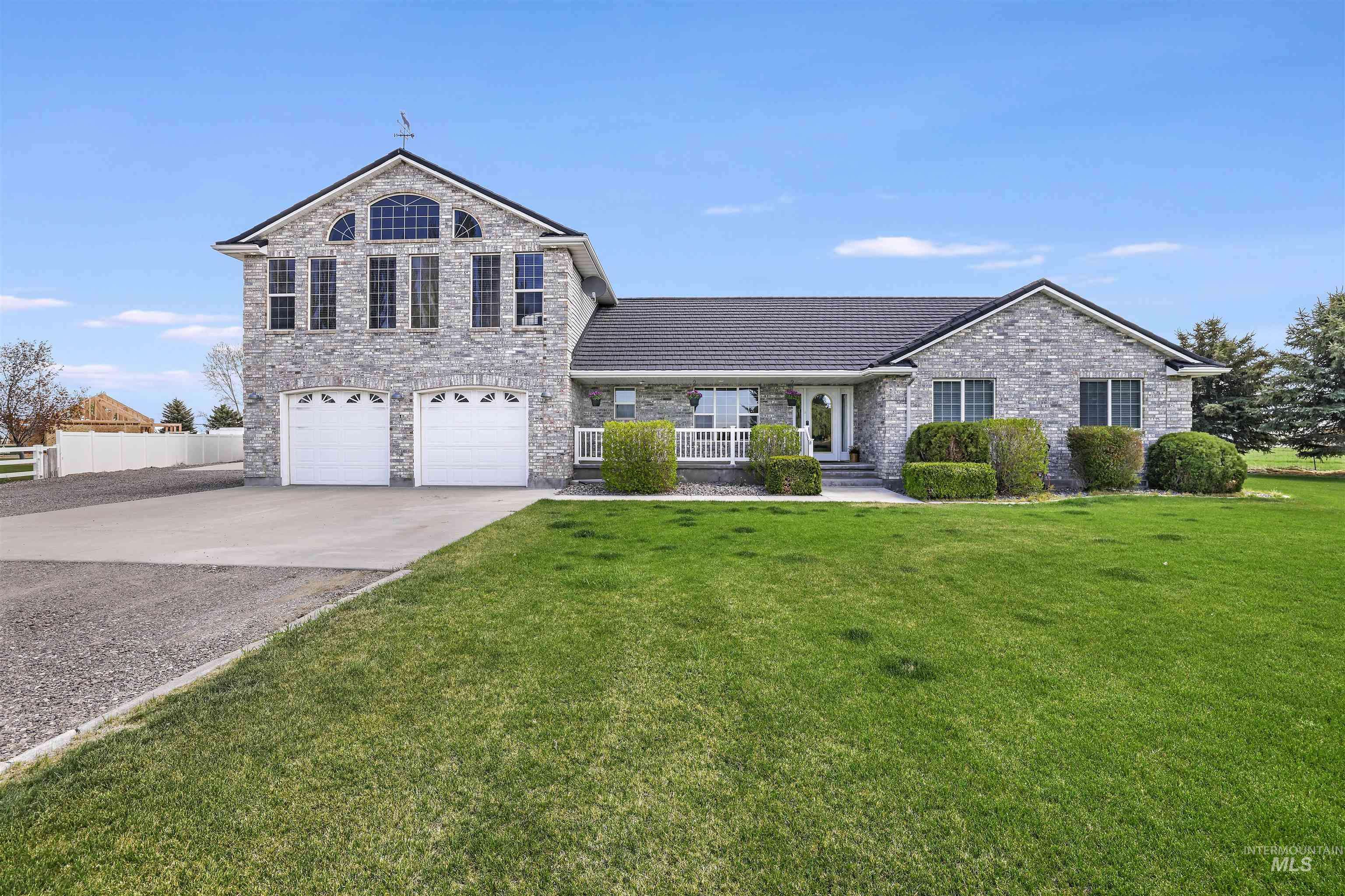 Burley, ID 83318,481 S 50 E