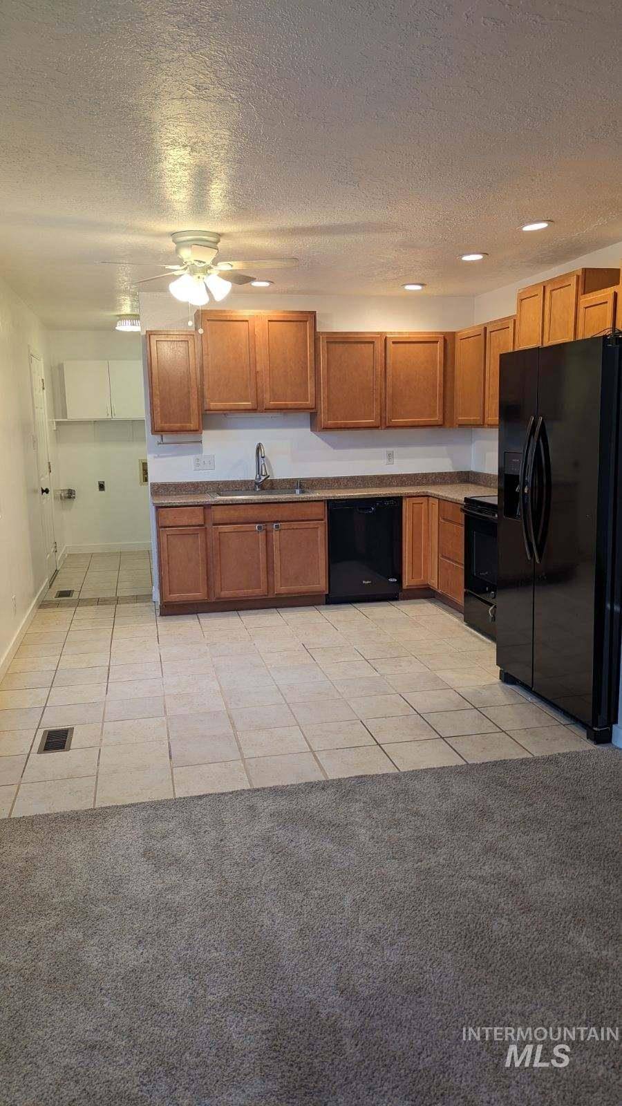 Kimberly, ID 83341,708 Locust St