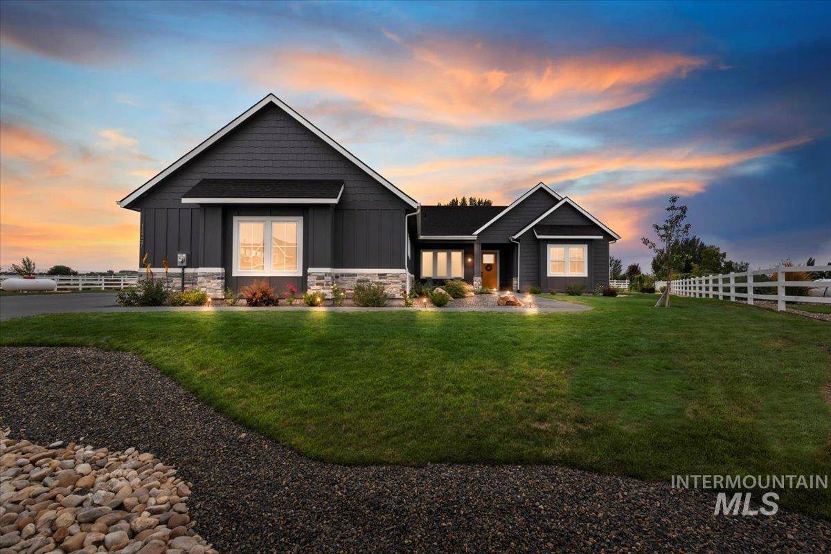 Nampa, ID 83651-8280,14357 American Holly Dr