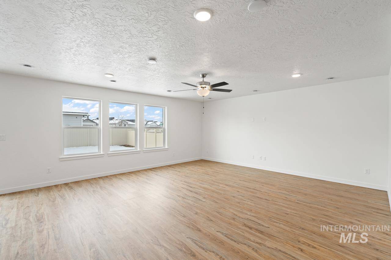 Caldwell, ID 83605,19160 Red Eagle Way