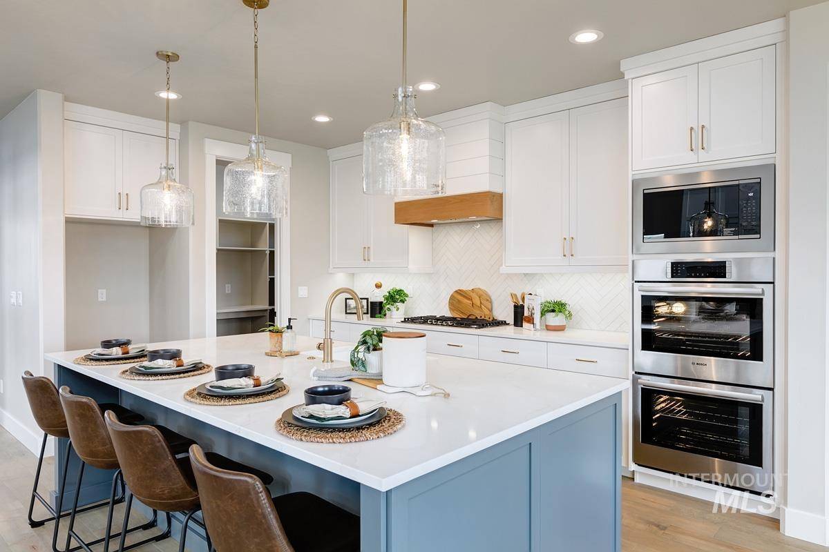 Boise, ID 83714,13544 N Ruffed Grouse Way