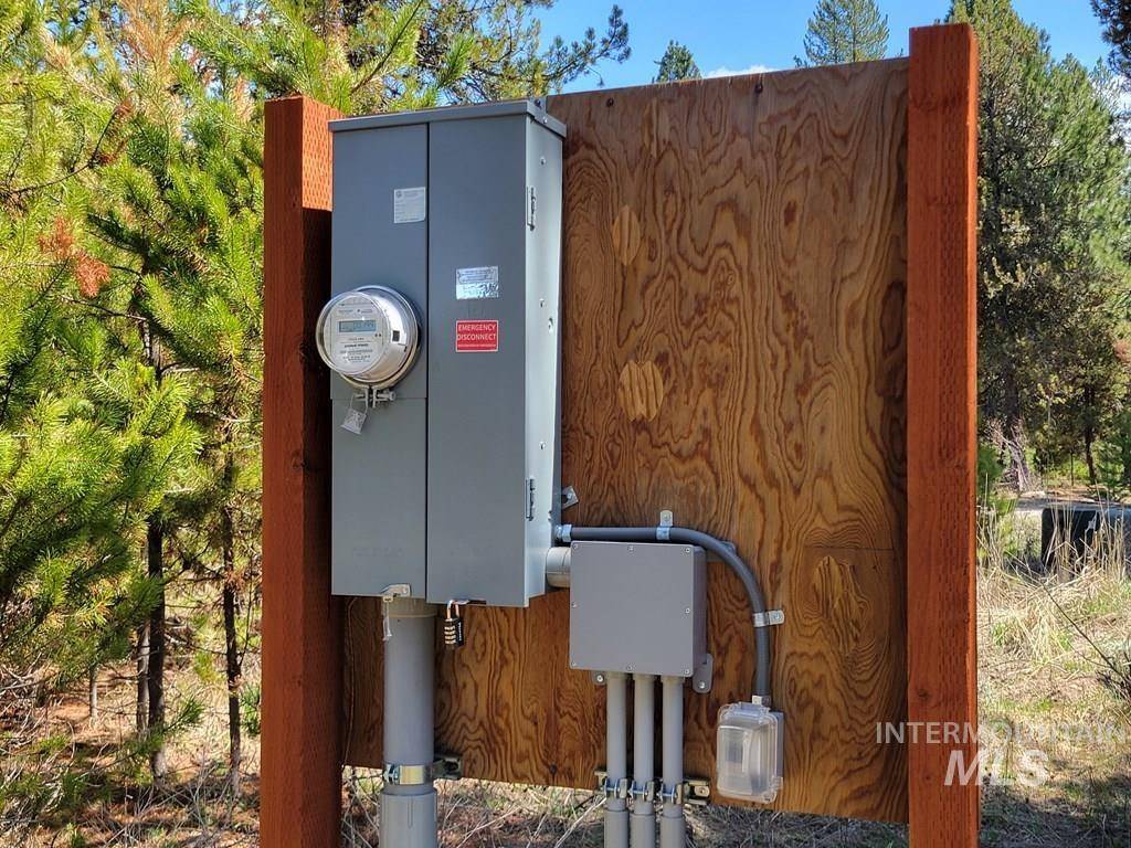 Cascade, ID 83611,16 Mineral Dr