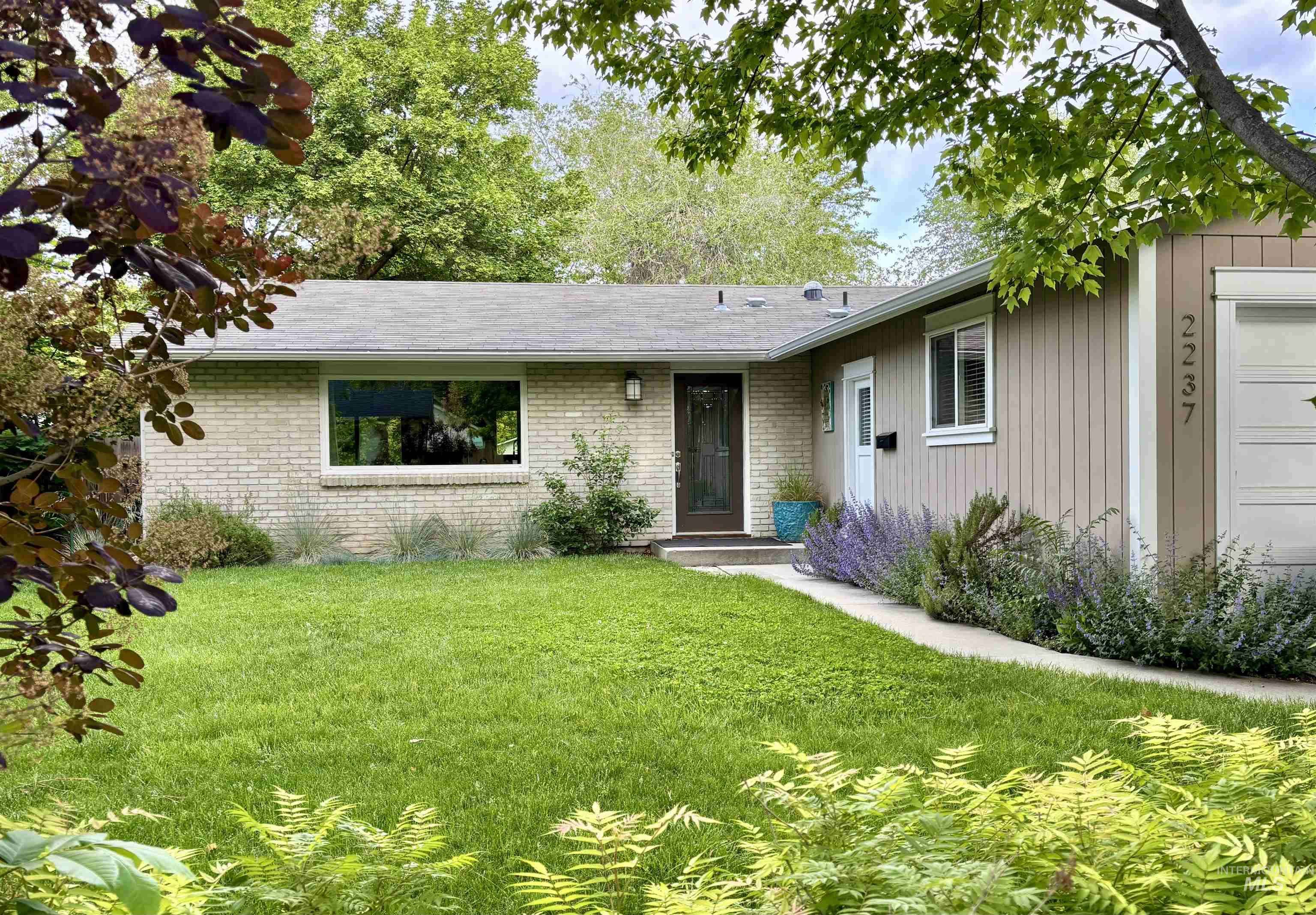 Boise, ID 83702,2237 N 20th