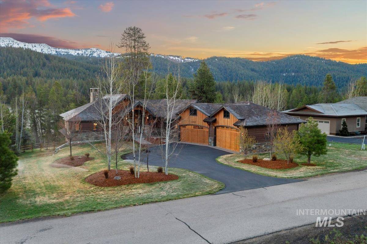 Mccall, ID 83638,212 Ferguson Way