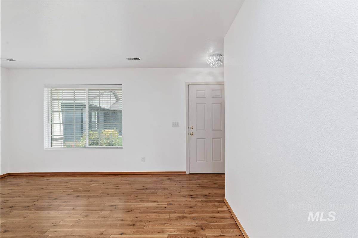 Boise, ID 83704,10028 W Lincroft St