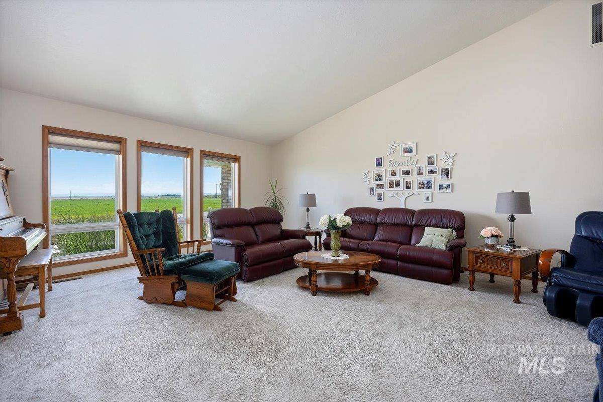Twin Falls, ID 83301,3415 N 2600 E