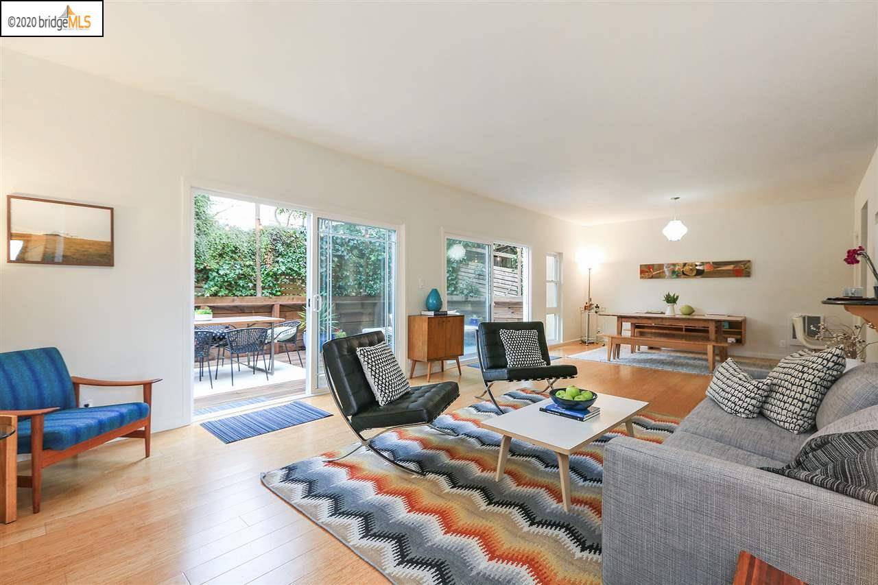 Oakland, CA 94612,5416 Broadway ##2