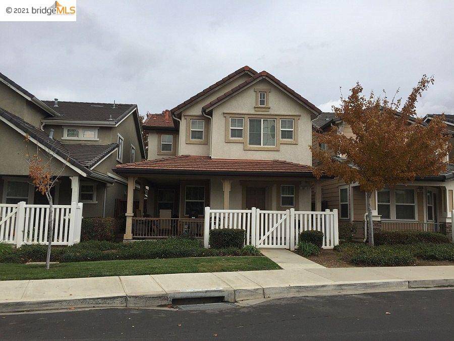 Brentwood, CA 94513,107 Spruce St