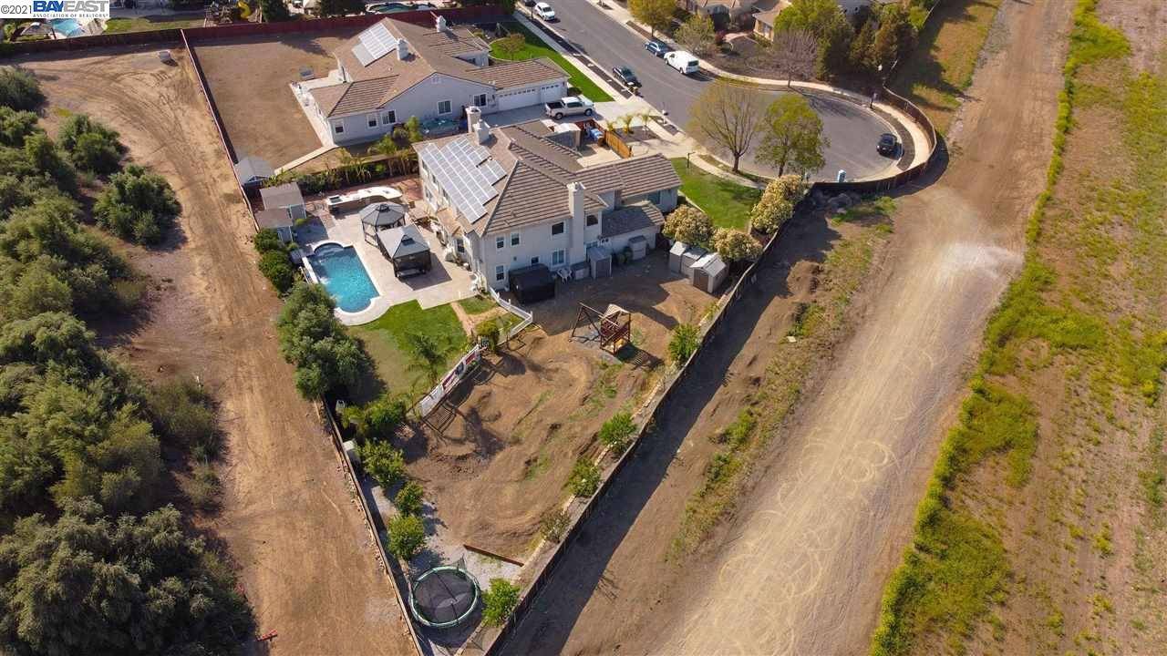 Brentwood, CA 94513,1300 Baylaurel Court