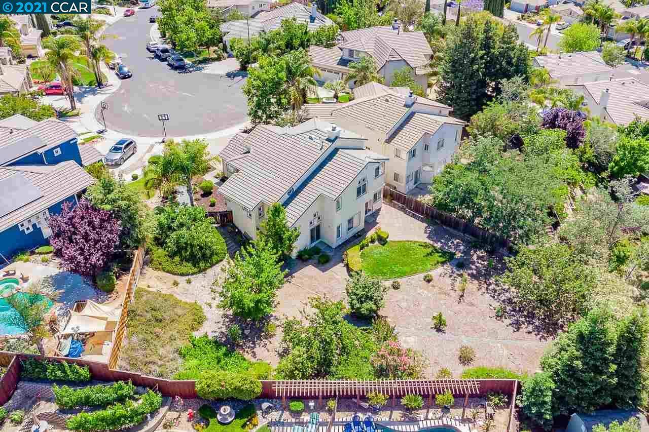 Brentwood, CA 94513,2264 Putter Ct