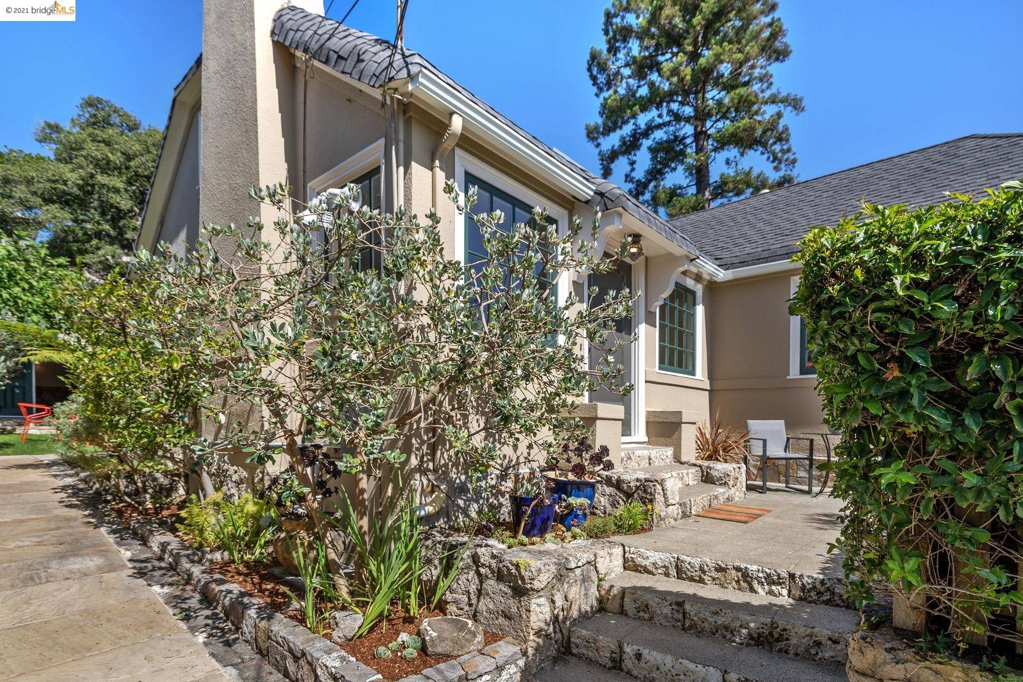 Berkeley, CA 94707,20 Menlo Pl