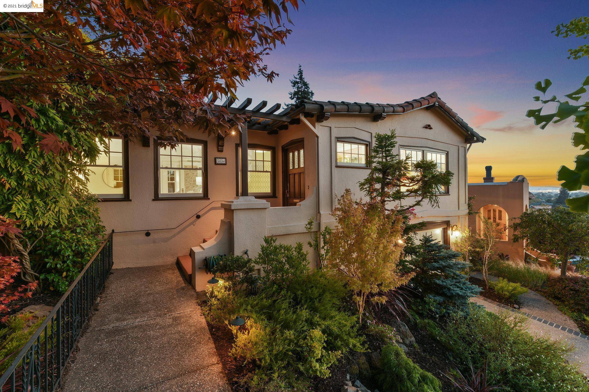 Oakland, CA 94618,5830 Mendocino Ave