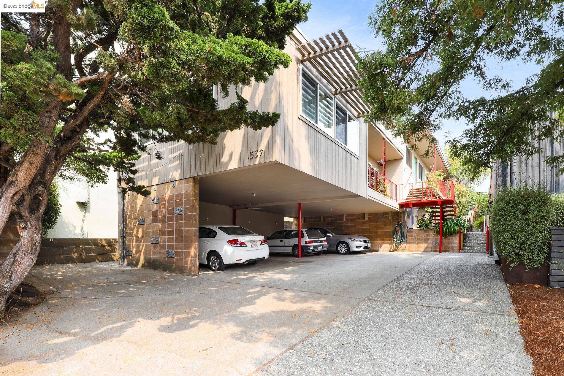 Berkeley, CA 94709,1337 Henry St #A