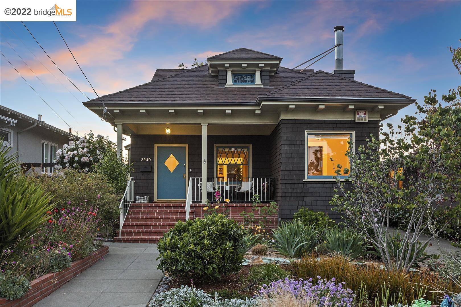 Oakland, CA 94602,3940 Randolph Ave