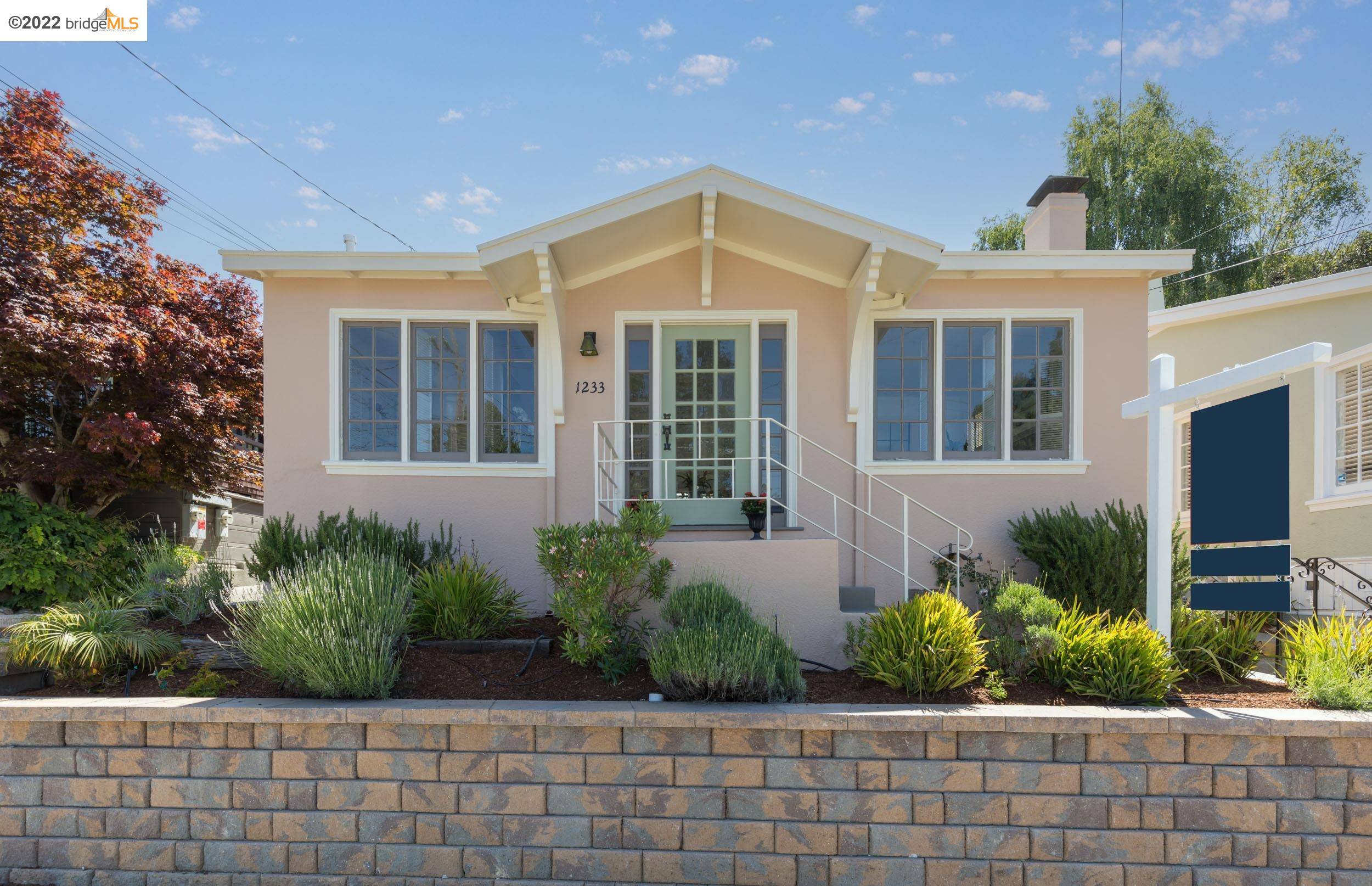 Berkeley, CA 94709,1233 Oxford St