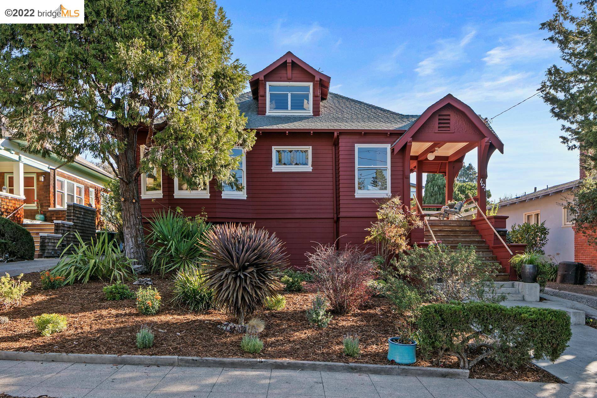 Berkeley, CA 94707,1121 Colusa Ave