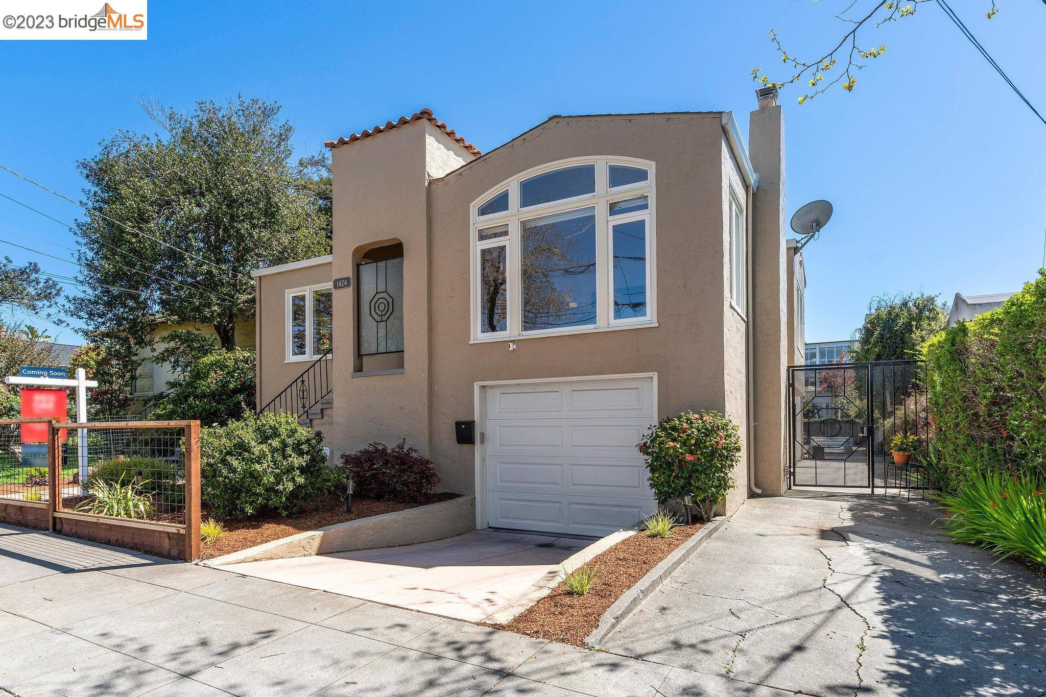 Berkeley, CA 94702,1424 Hopkins St