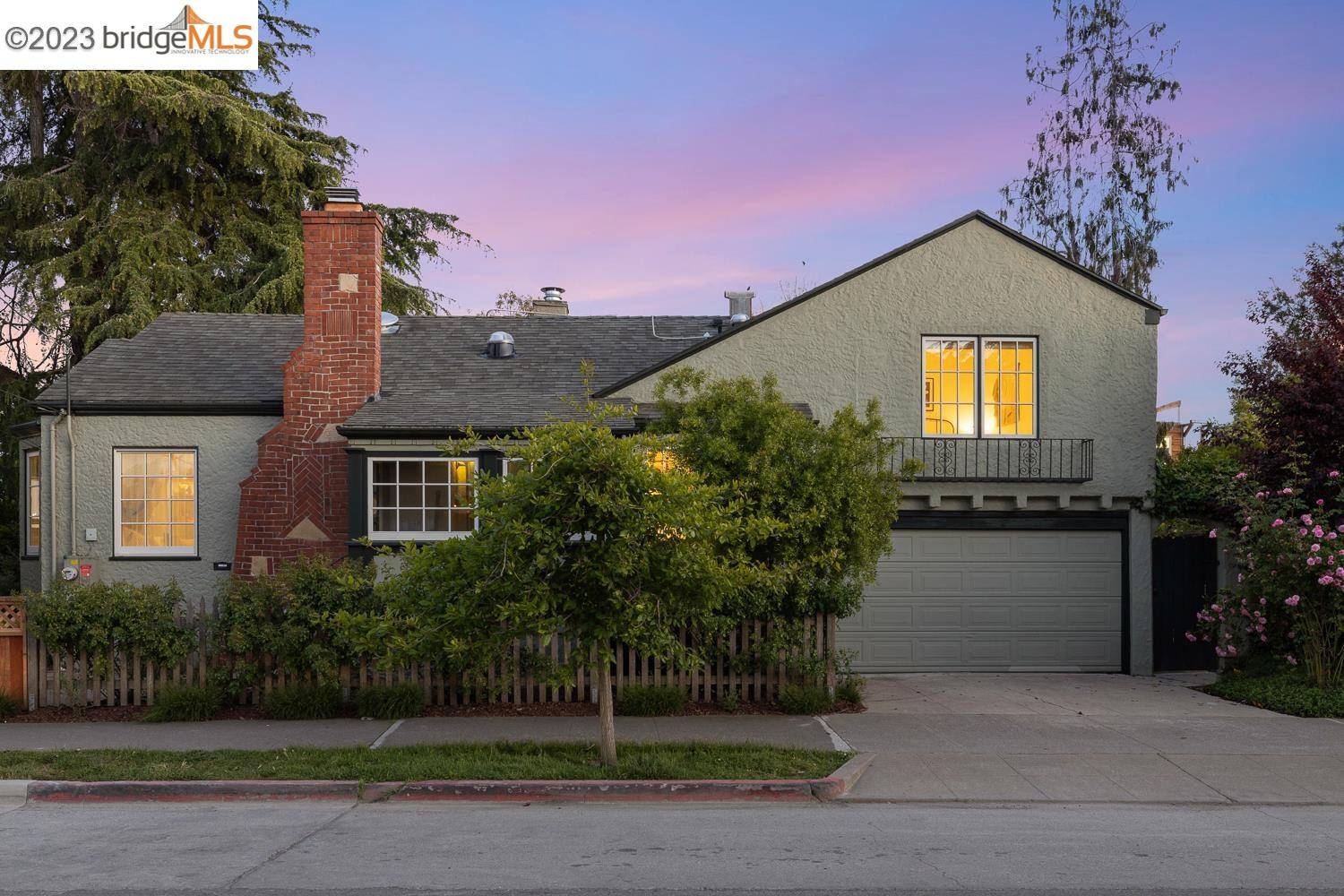 Berkeley, CA 94702,2500 Sacramento St