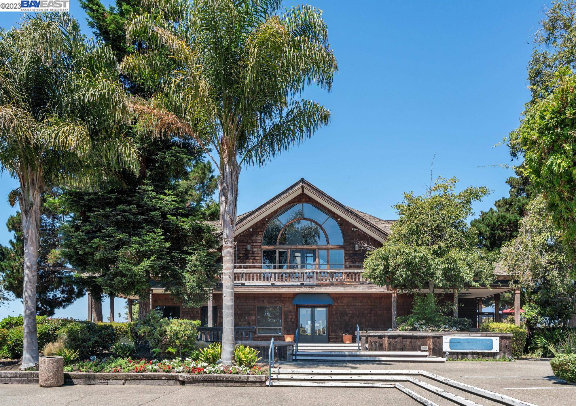Alameda, CA 94502,200 Packet Landing Rd