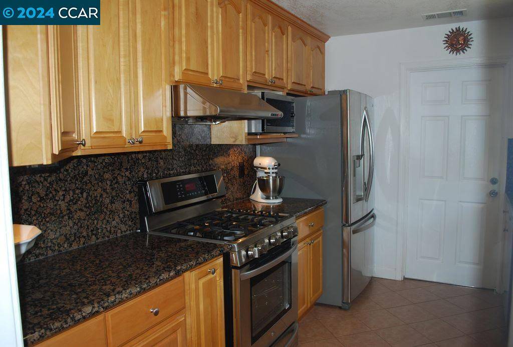 Santa Clara, CA 95051,2118 San Rafael Ave