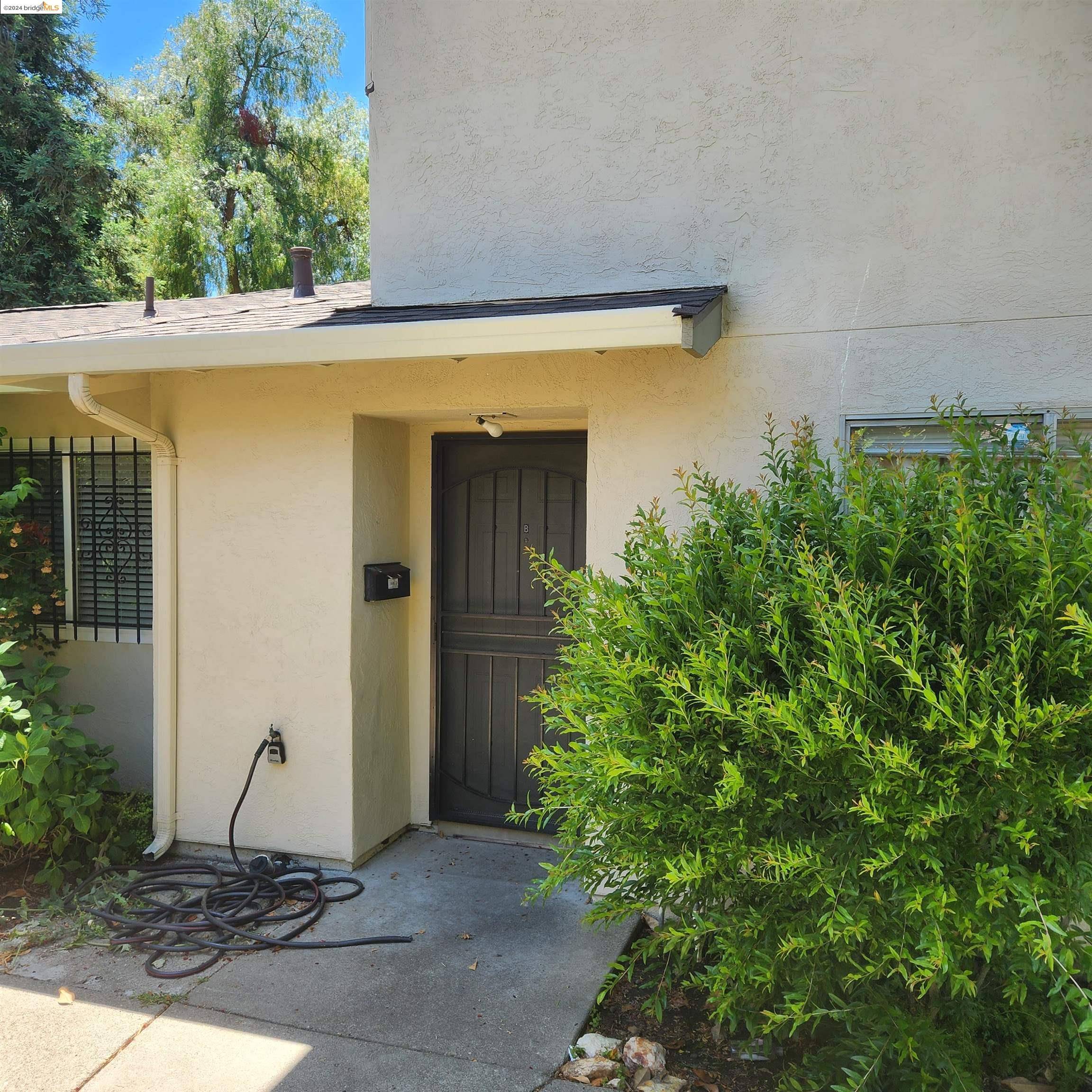Concord, CA 94518,1369 Del Rio Cir #C