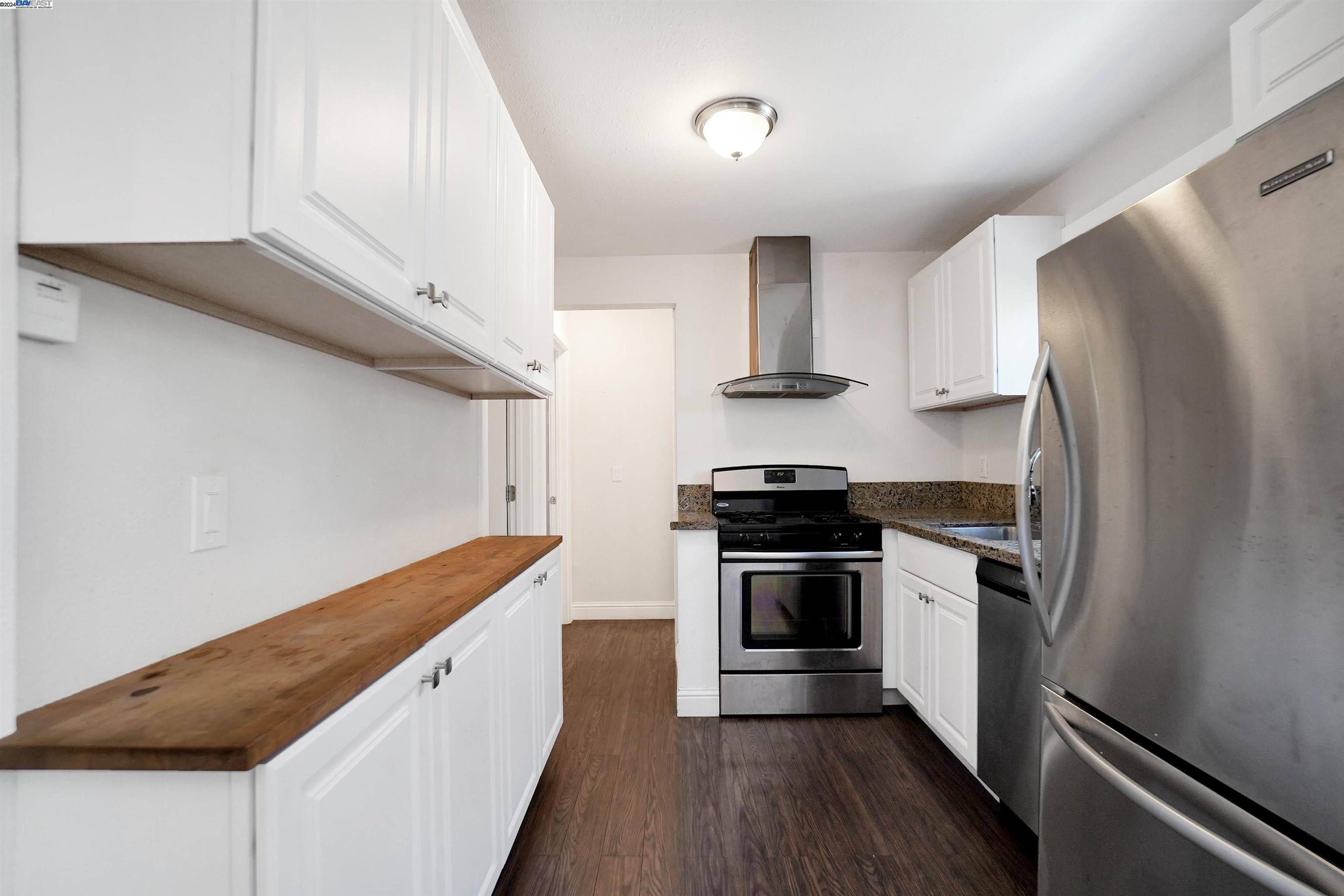 Oakland, CA 94606,2821 Vallecito Pl