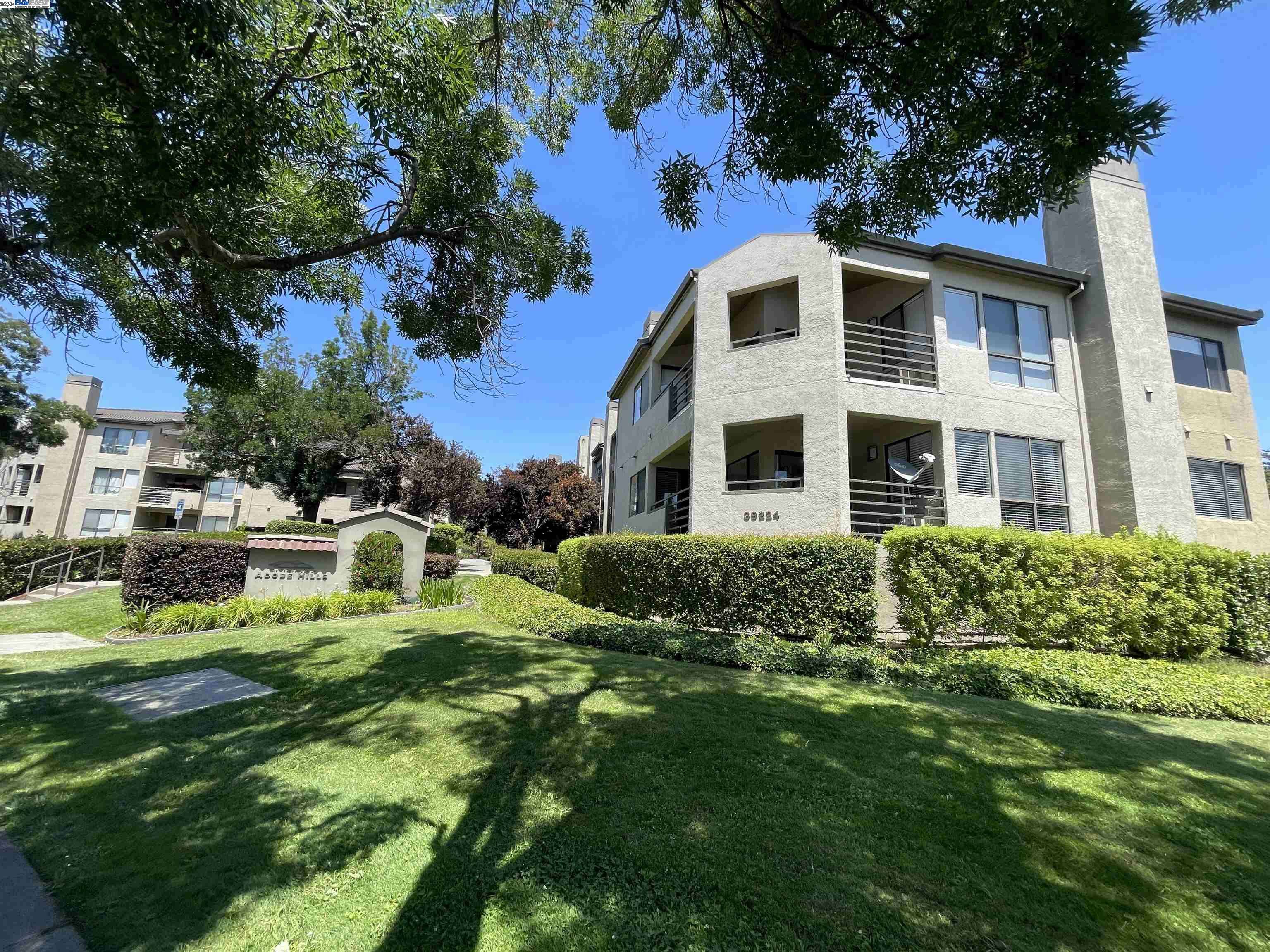 Fremont, CA 94538,39224 Guardino Dr #110
